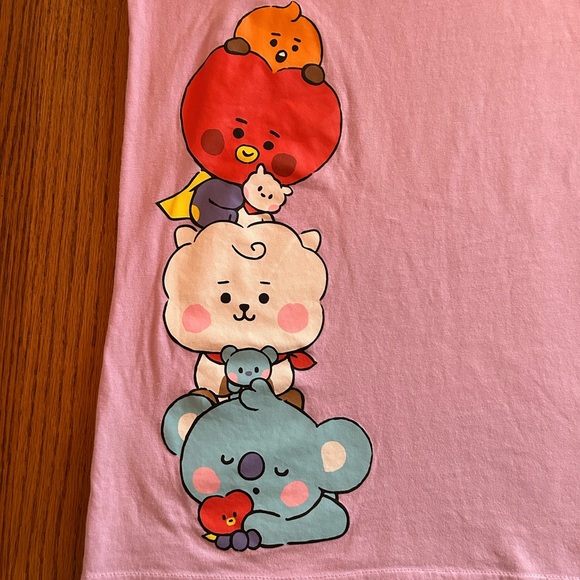 BT21 Stacked Korean Character Graphic Tee - Light Pink/purple - Picture 2 of 3
